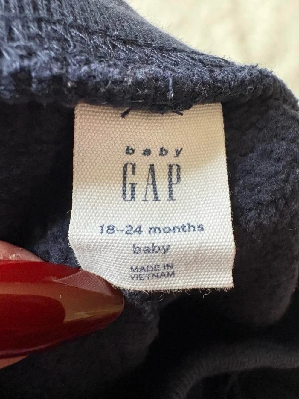 GAP Girls Set - Green Floral Logo Tee, Charcoal Star Sweater, Navy Joggers